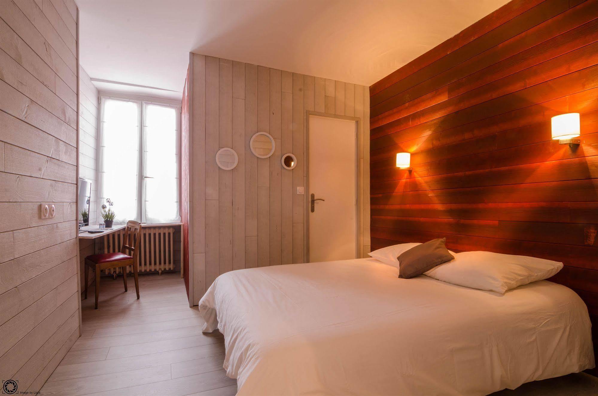 Hotel De La Gare Bayonne Esterno foto